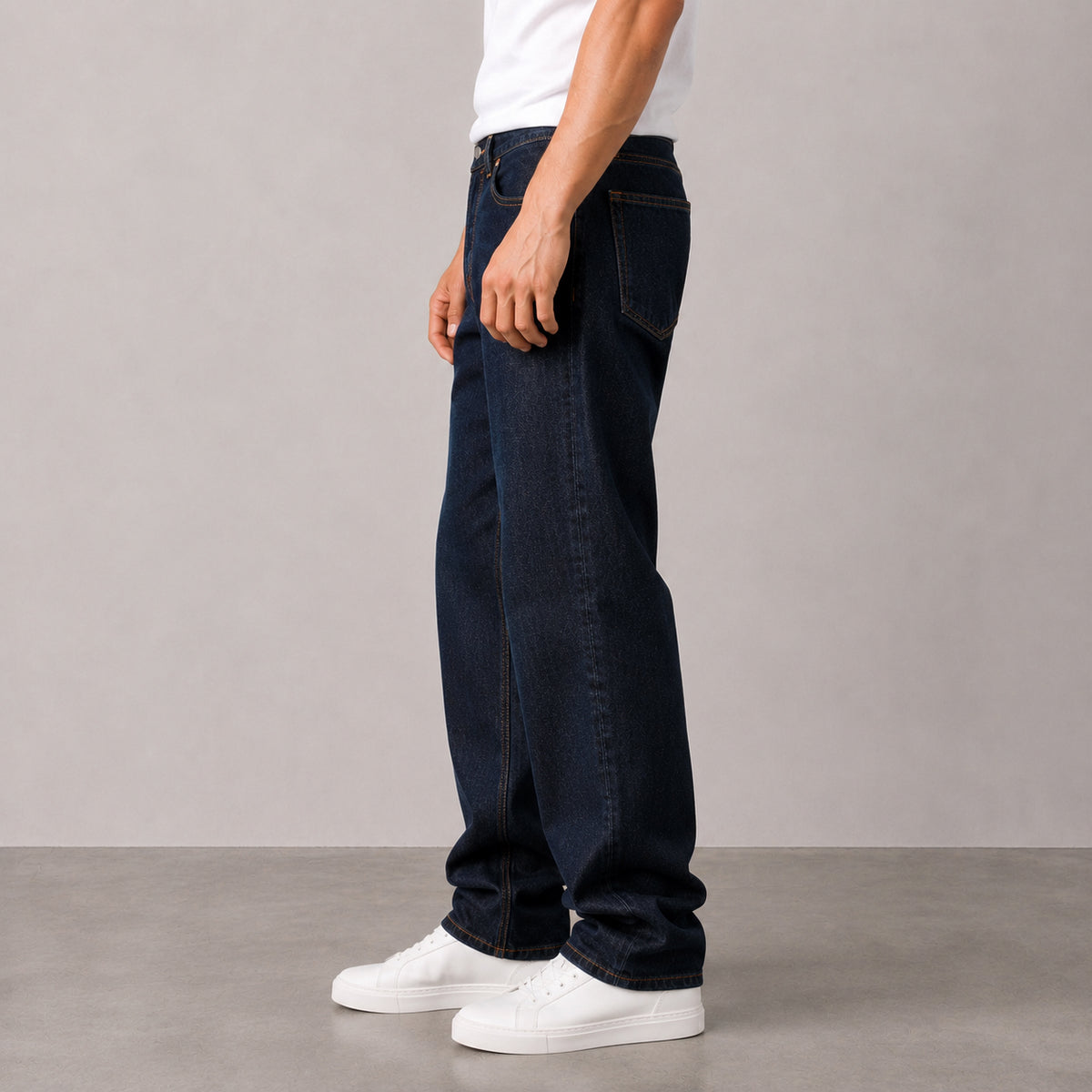 Men's Deep Indigo Relaxed Fit Jeans